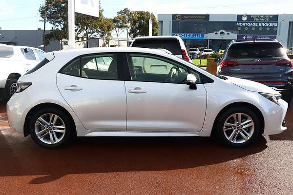 2021 Toyota Corolla Ascent Sport MZEA12R