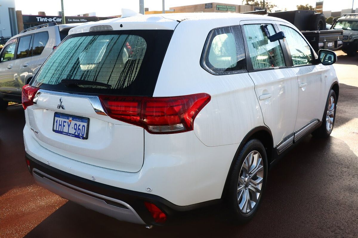 2021 Mitsubishi Outlander ES ZL