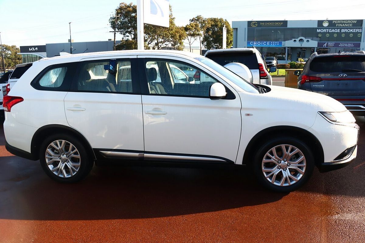 2021 Mitsubishi Outlander ES ZL