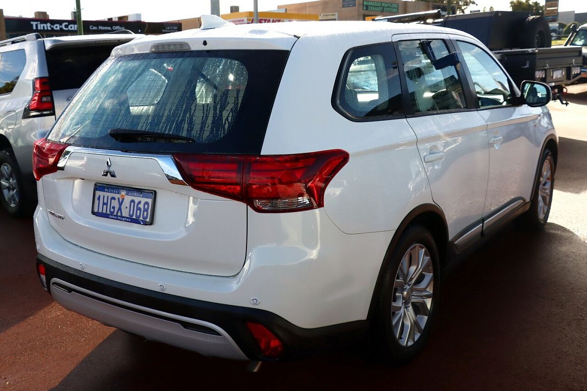 2021 Mitsubishi Outlander ES ZL