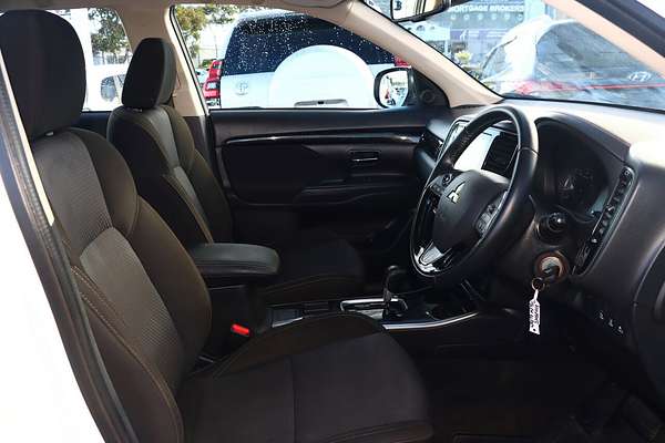 2021 Mitsubishi Outlander ES ZL