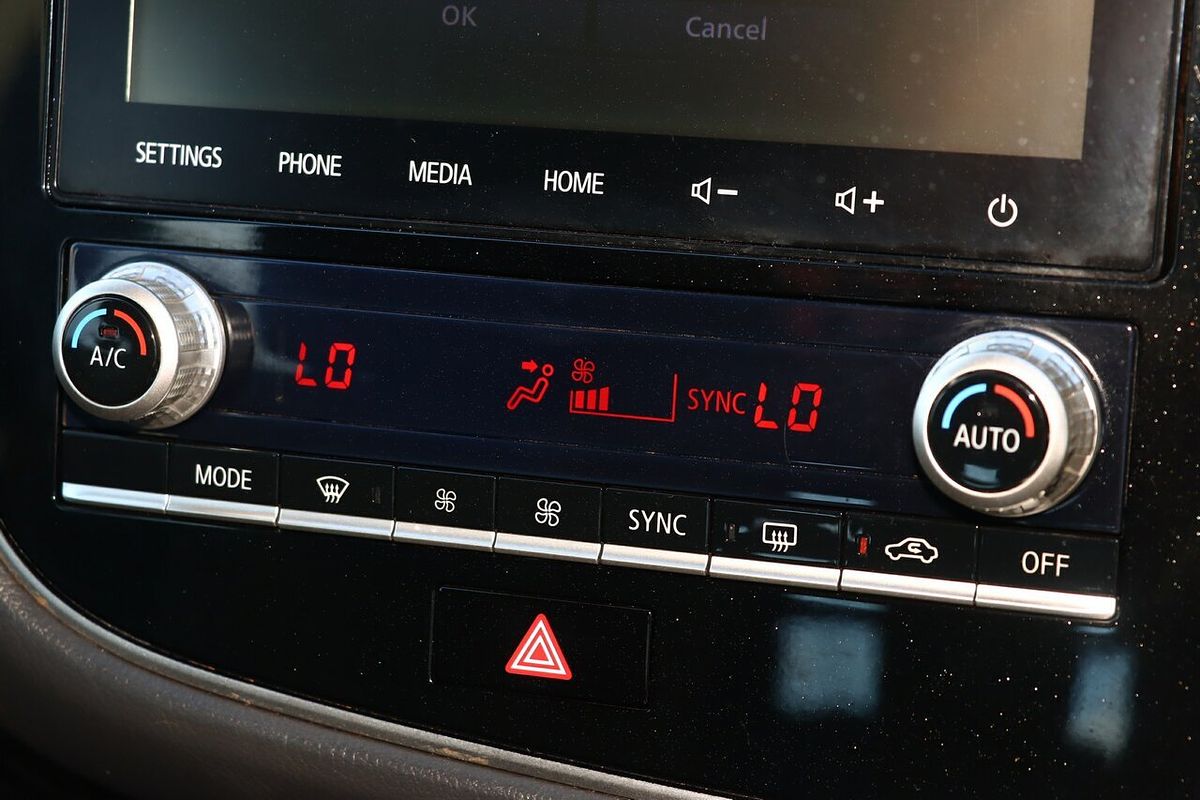 2021 Mitsubishi Outlander ES ZL