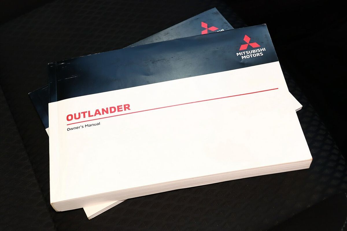 2021 Mitsubishi Outlander ES ZL