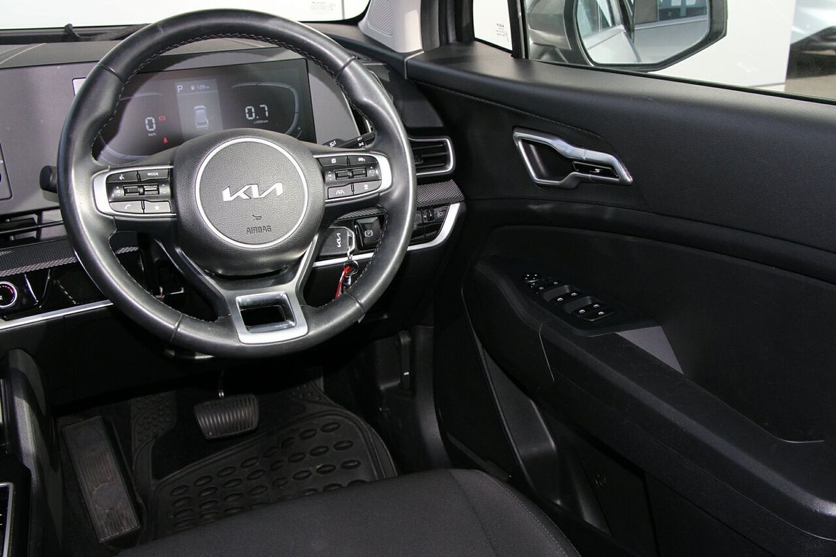 2022 Kia Sportage S NQ5