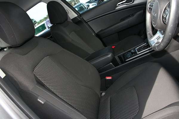 2022 Kia Sportage S NQ5