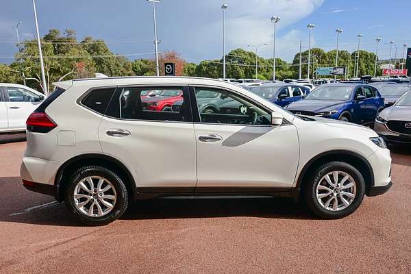2017 Nissan X-TRAIL ST T32