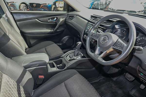 2017 Nissan X-TRAIL ST T32