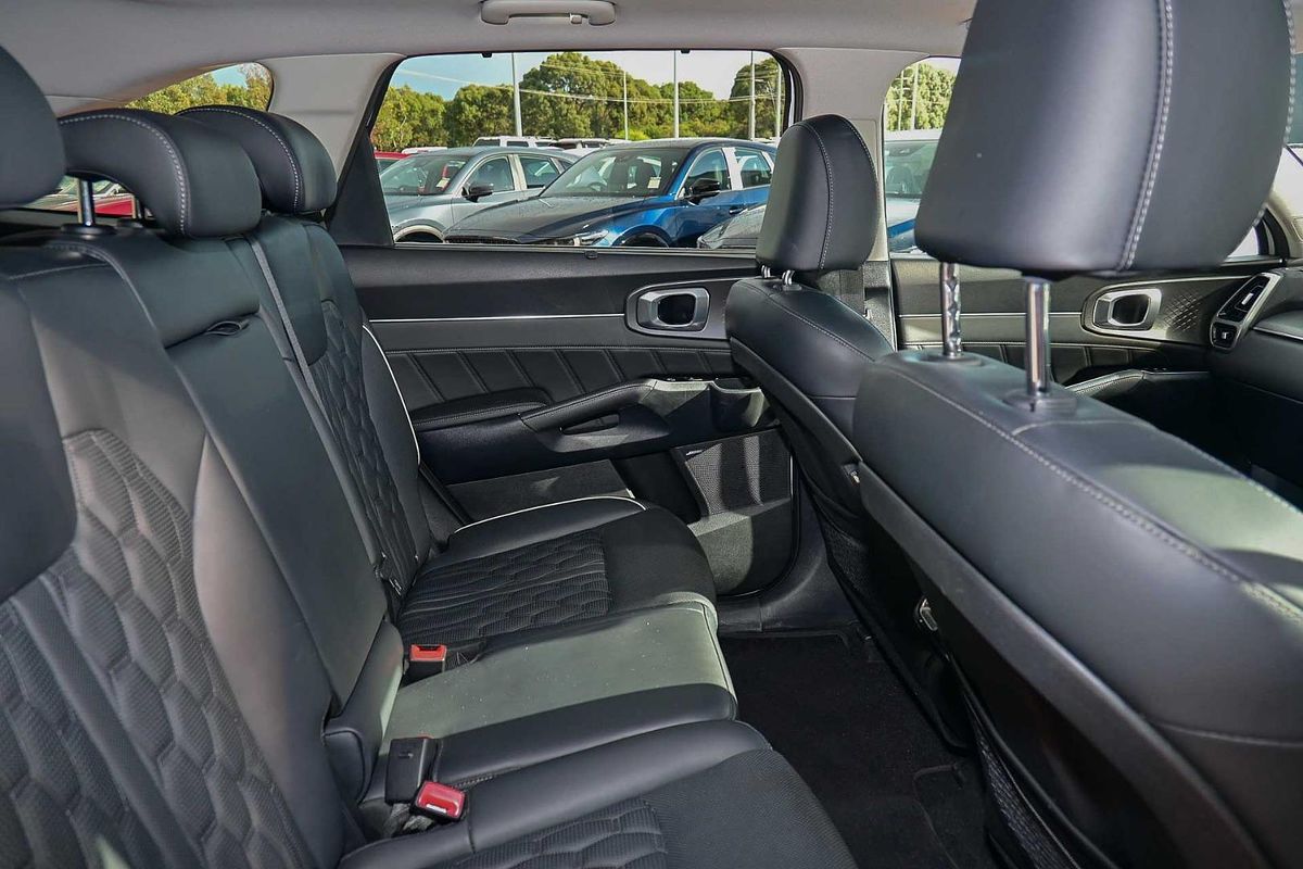 2023 Kia Sorento GT-Line MQ4