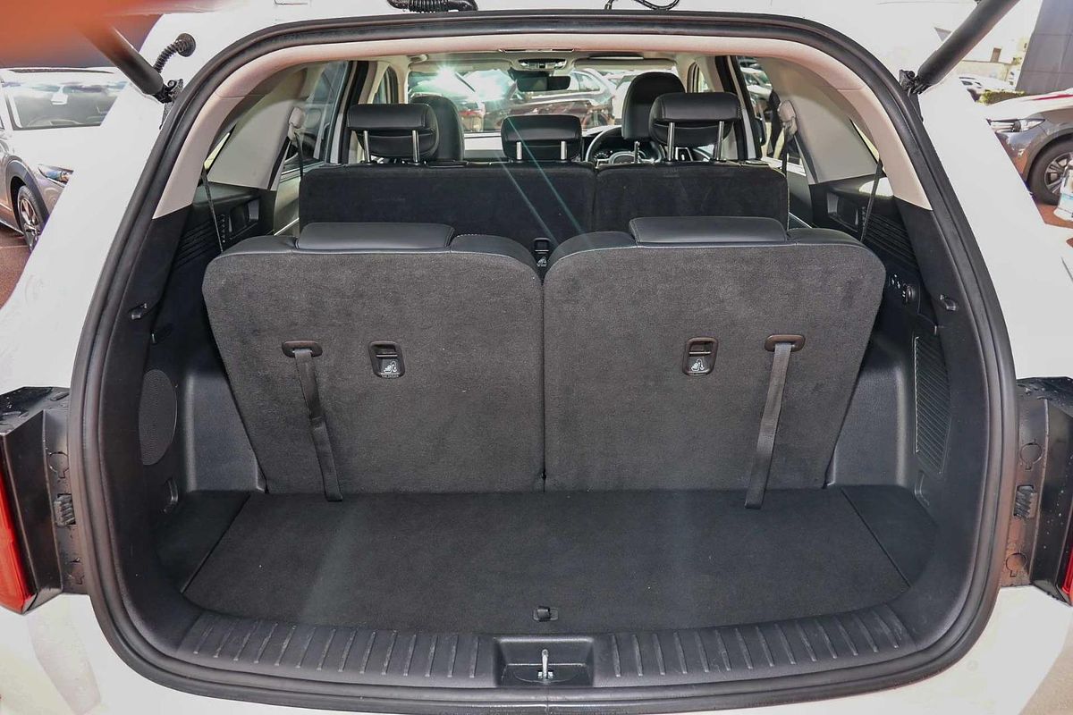 2023 Kia Sorento GT-Line MQ4