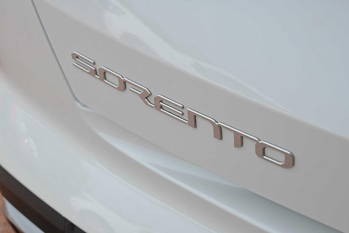 2023 Kia Sorento GT-Line MQ4