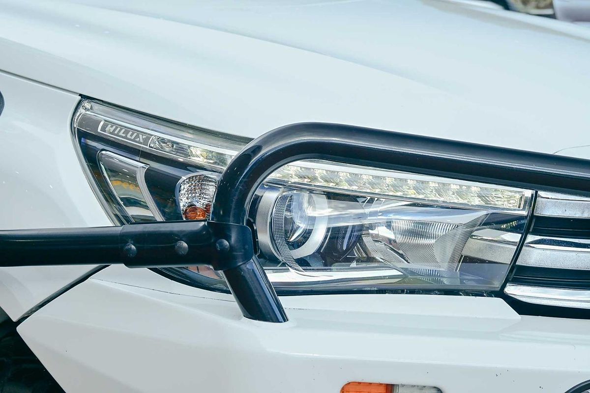 2015 Toyota Hilux SR5 GUN126R 4X4