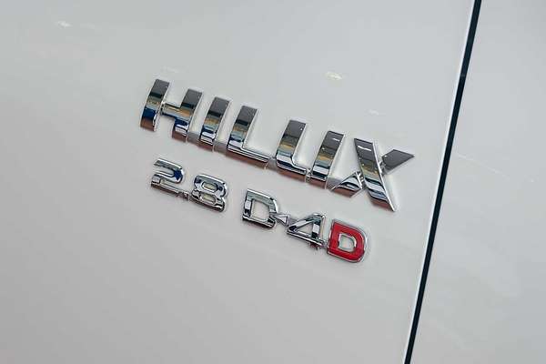 2015 Toyota Hilux SR5 GUN126R 4X4