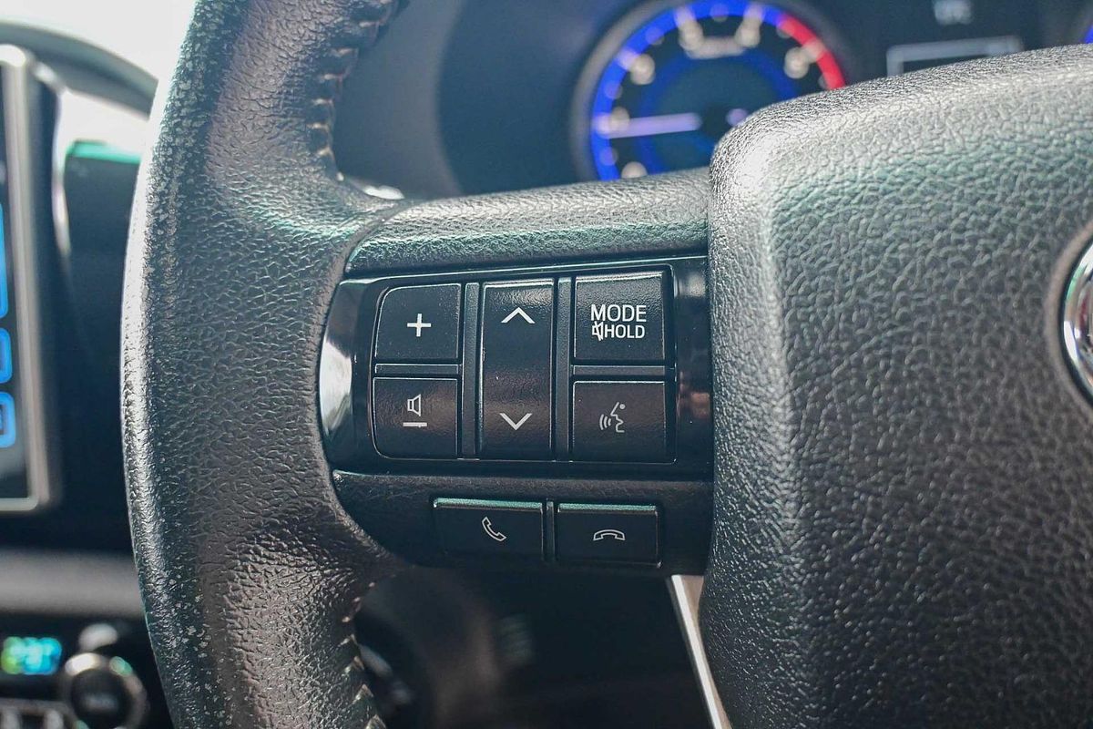 2015 Toyota Hilux SR5 GUN126R 4X4