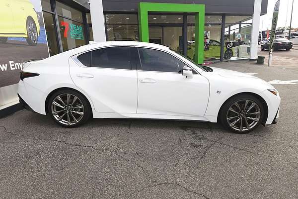 2020 Lexus IS IS300h F Sport AVE30R