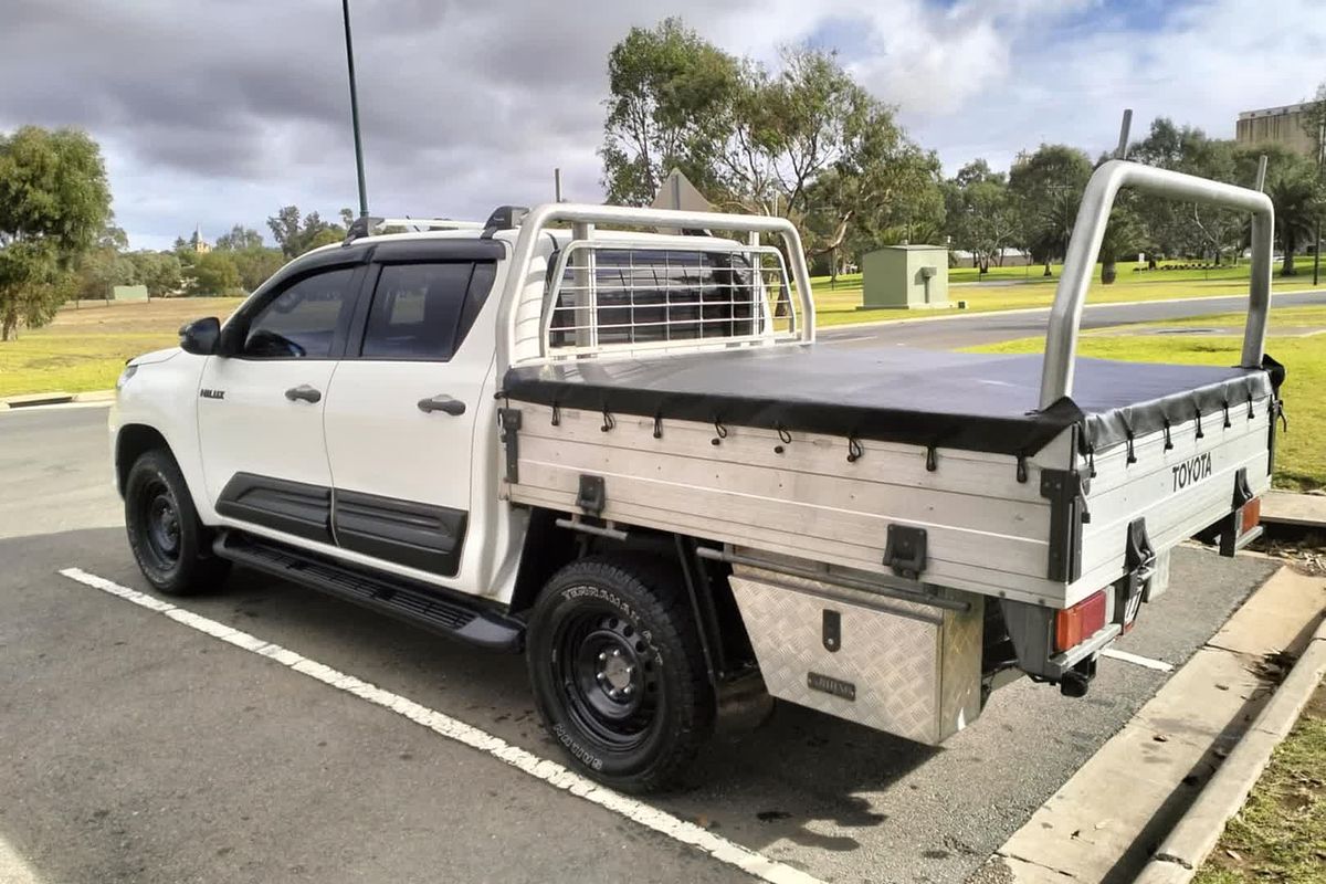 2017 Toyota Hilux SR GUN126R 4X4