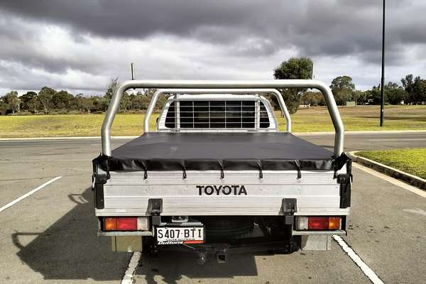 2017 Toyota Hilux SR GUN126R 4X4
