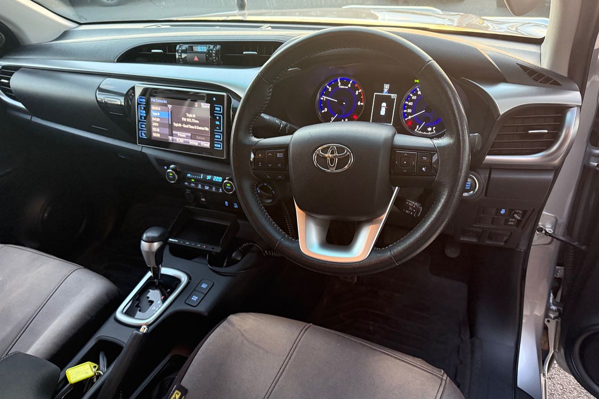 2017 Toyota Hilux SR5 GUN126R 4X4