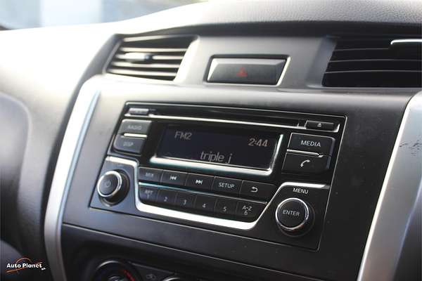 2017 Nissan NAVARA RX (4x4) D23 SERIES II 4X4
