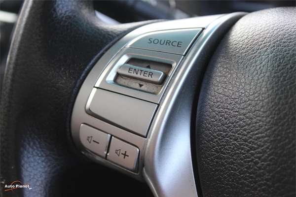 2017 Nissan NAVARA RX (4x4) D23 SERIES II 4X4