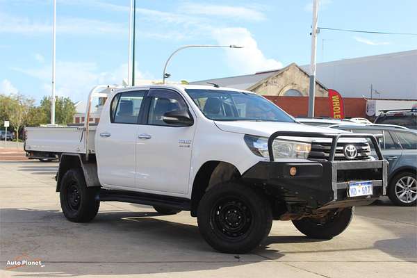 2016 Toyota HILUX SR (4x4) GUN126R 4X4