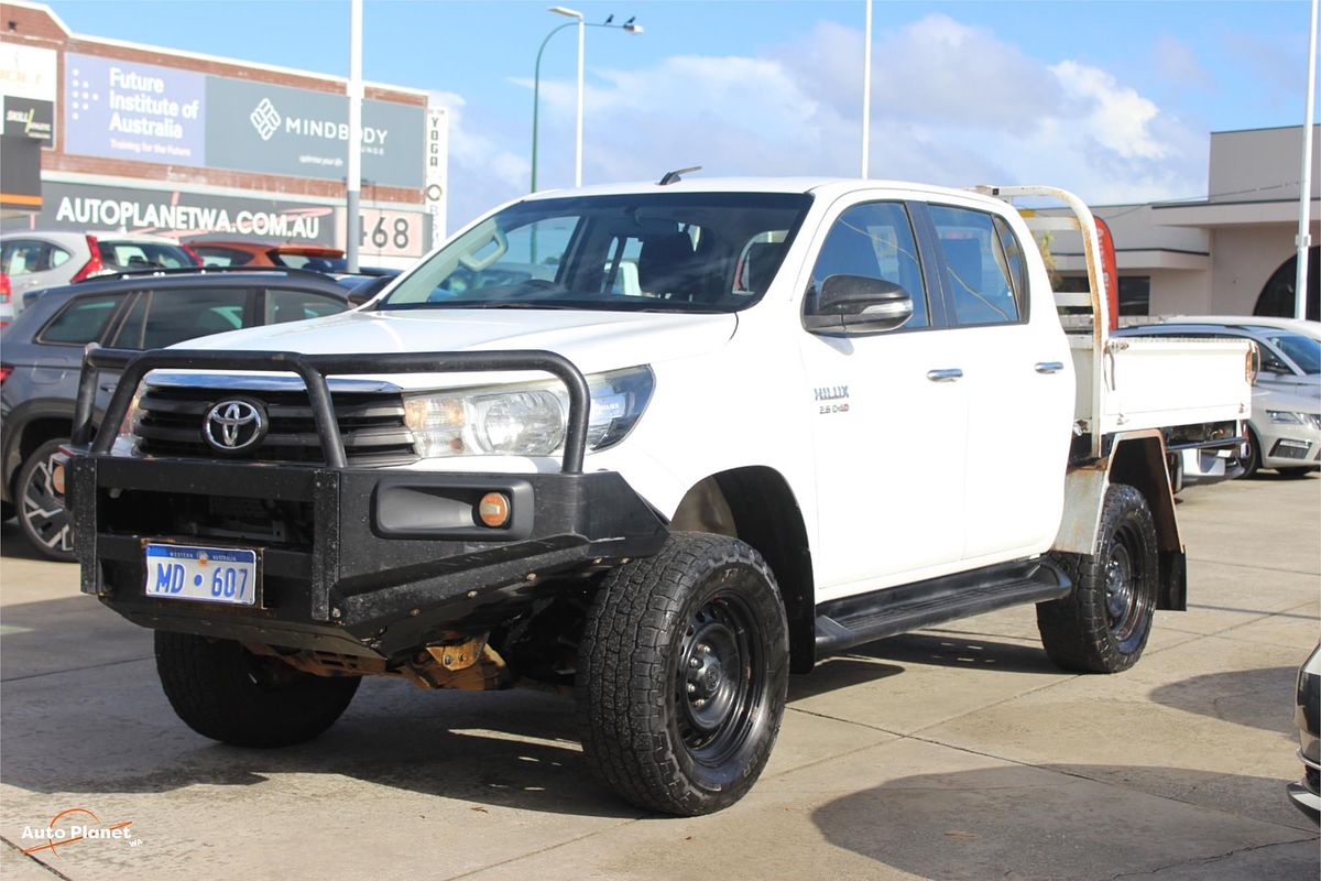2016 Toyota HILUX SR (4x4) GUN126R 4X4