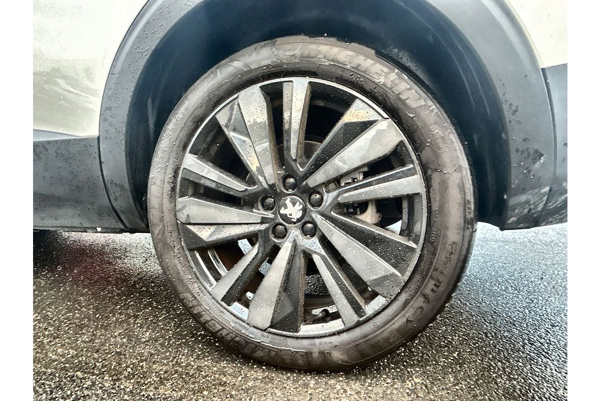 2022 Peugeot 5008 GT Sport P87