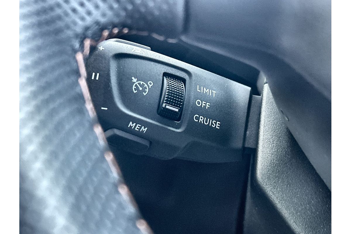 2022 Peugeot 5008 GT Sport P87