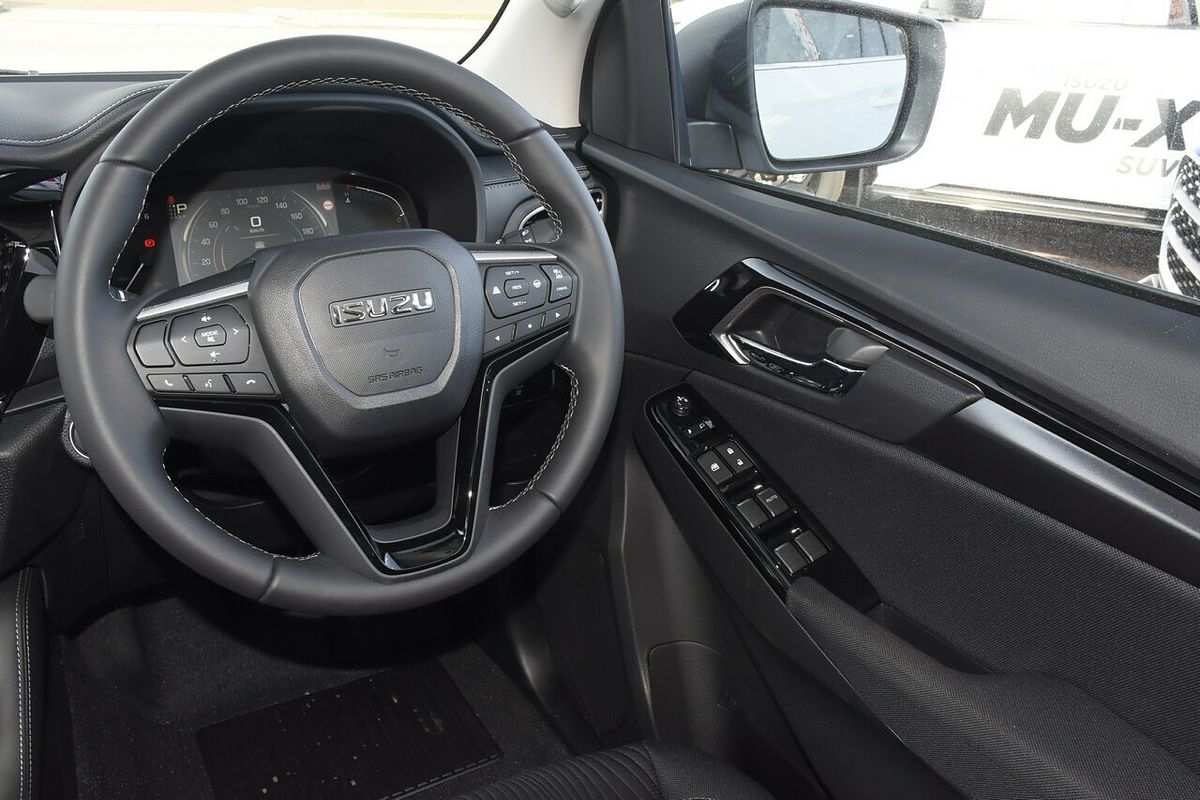 2025 Isuzu MU-X LS-U