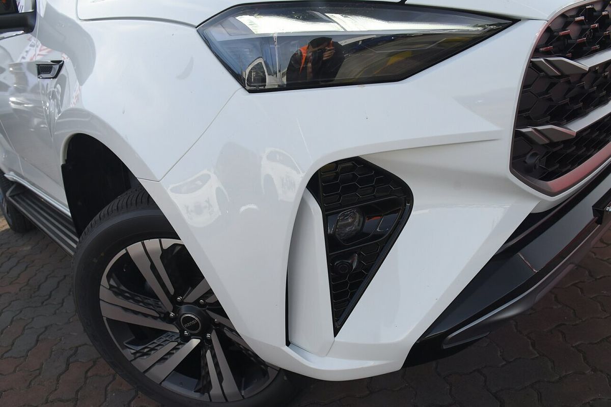 2025 Isuzu MU-X LS-T