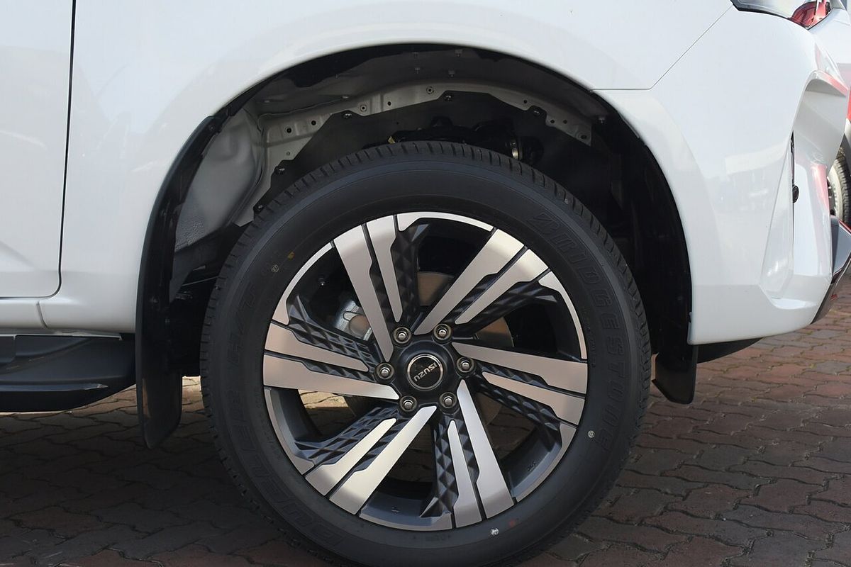 2025 Isuzu MU-X LS-T