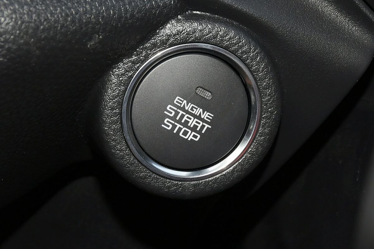 2025 Isuzu MU-X LS-T