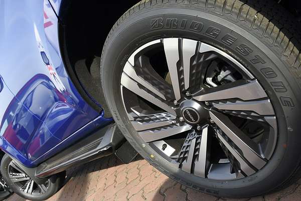 2025 Isuzu MU-X LS-T