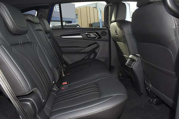 2025 Isuzu MU-X LS-T