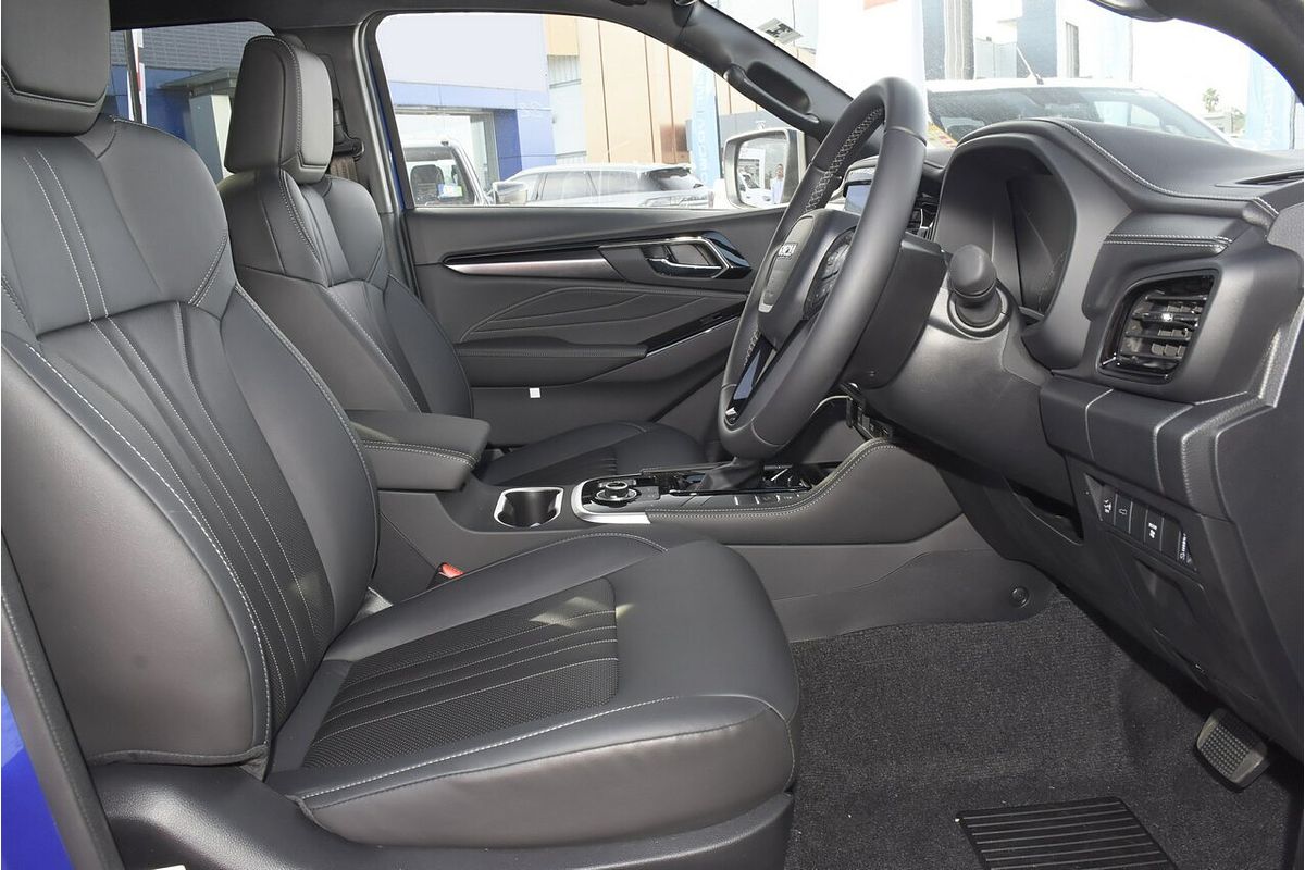 2025 Isuzu MU-X LS-T