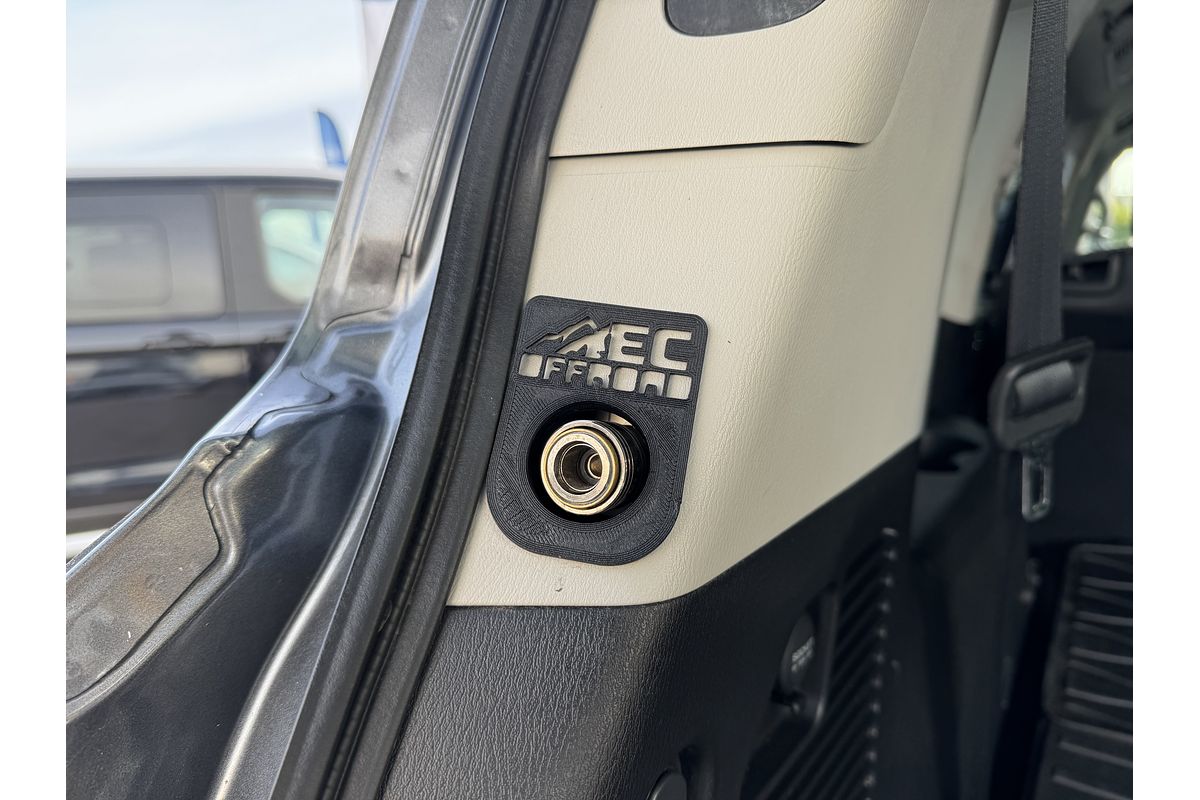 2022 Nissan Patrol Ti-L Y62