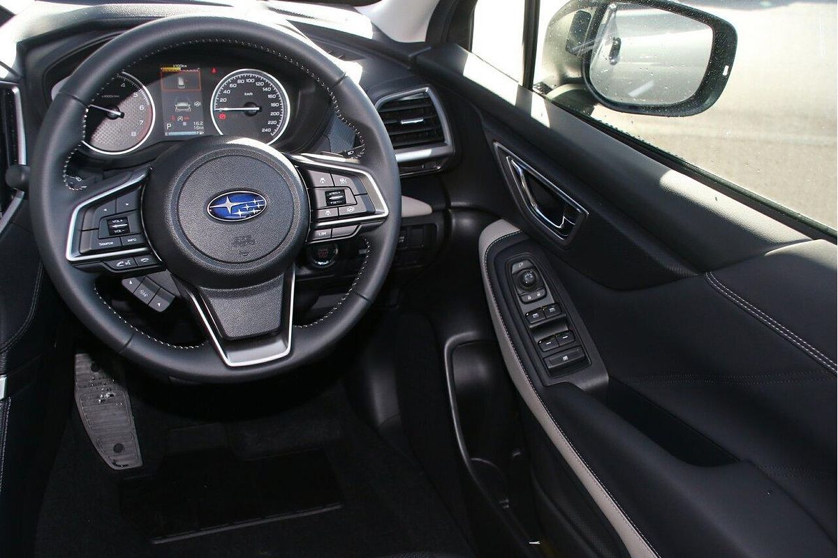 2024 Subaru Forester 2.5i Luxury Special Edition S5