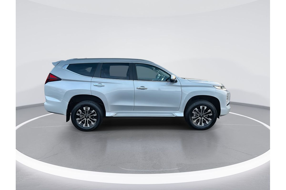 2022 Mitsubishi Pajero Sport GLS QF