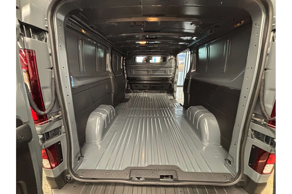 2025 Renault Trafic Premium X82 LWB