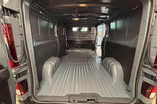 2025 Renault Trafic Premium X82 LWB