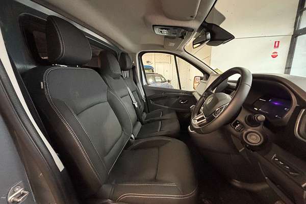 2025 Renault Trafic Premium X82 LWB