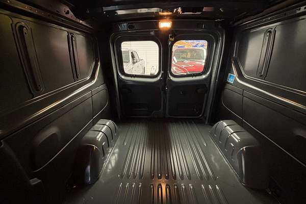 2025 Renault Trafic Premium X82 LWB