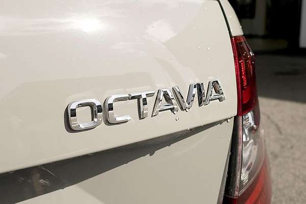 2020 SKODA Octavia RS 245 NE