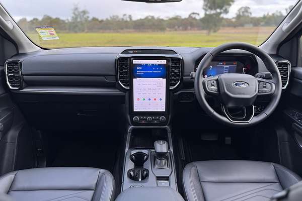 2025 Ford Everest Trend 2.0L