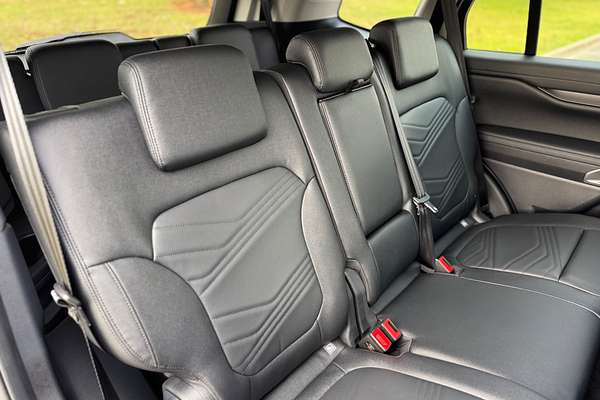 2025 Ford Everest Trend 2.0L