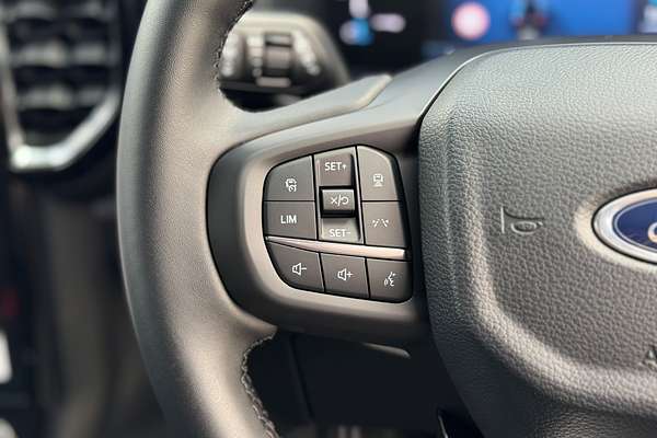 2025 Ford Everest Trend 2.0L