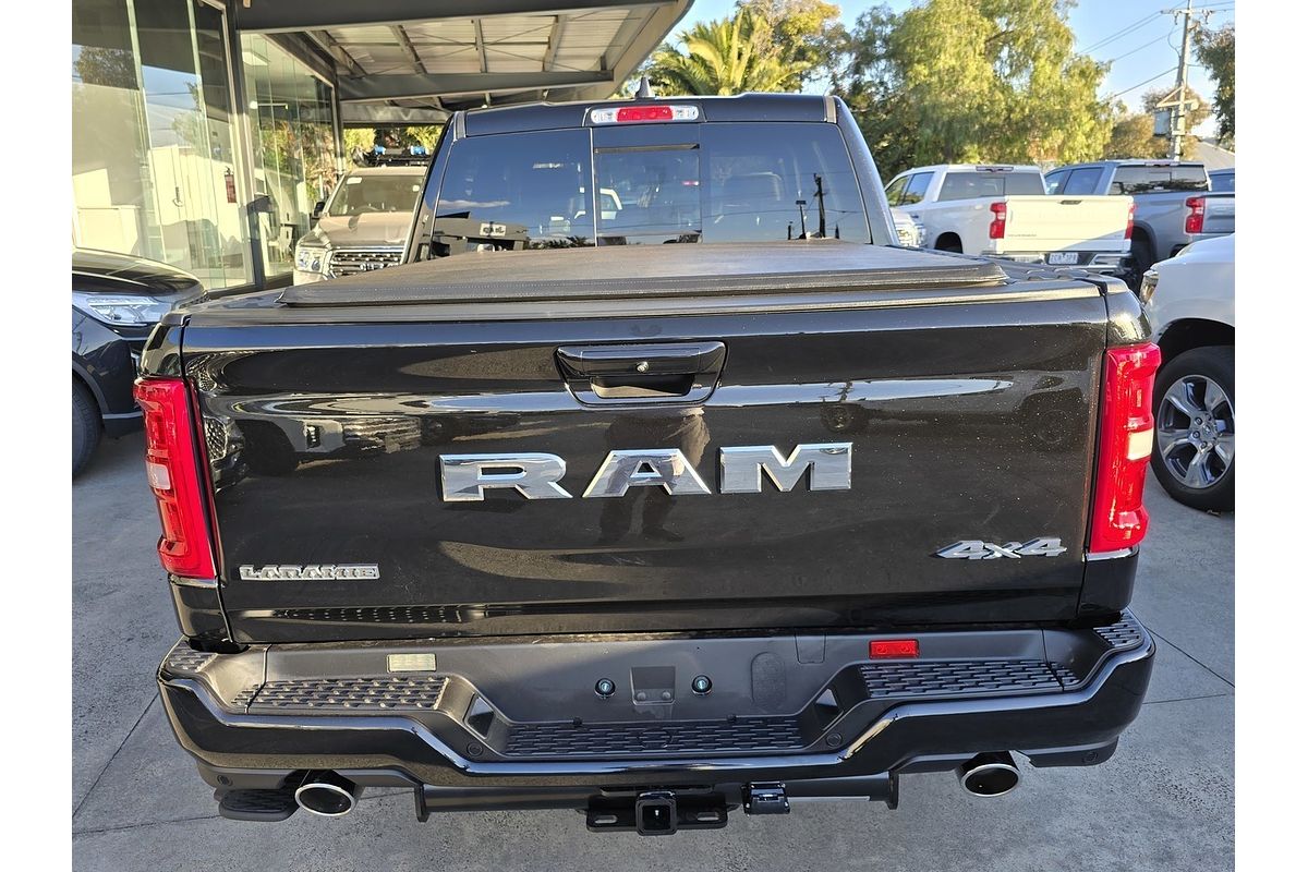 2025 RAM 1500 Laramie Sport Hurricane SO RamBox DT 4X4 SWB