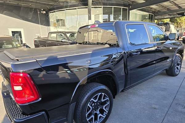 2025 RAM 1500 Laramie Sport Hurricane SO RamBox DT 4X4 SWB