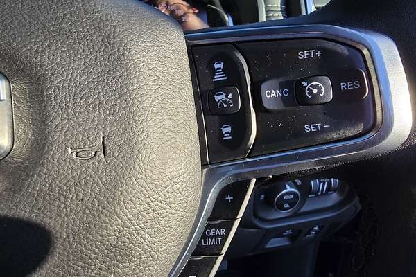 2025 RAM 1500 Laramie Sport Hurricane SO RamBox DT 4X4 SWB