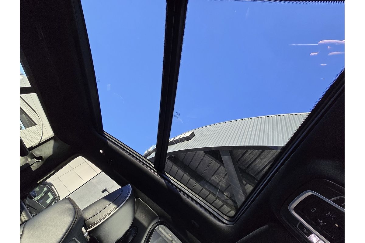 2025 RAM 1500 Laramie Sport Hurricane SO RamBox DT 4X4 SWB