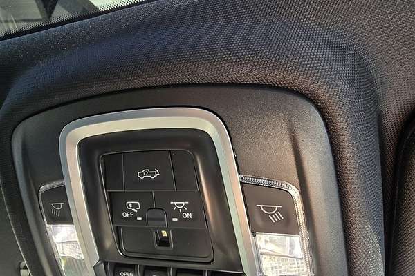 2025 RAM 1500 Laramie Sport Hurricane SO RamBox DT 4X4 SWB